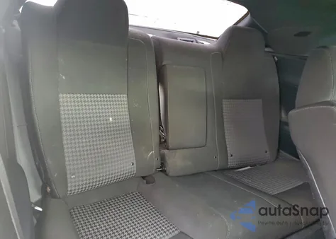 2021 Dodge Challenger R/T z USA, uszkodzony, nr VIN 2C3CDZBT3MH546584